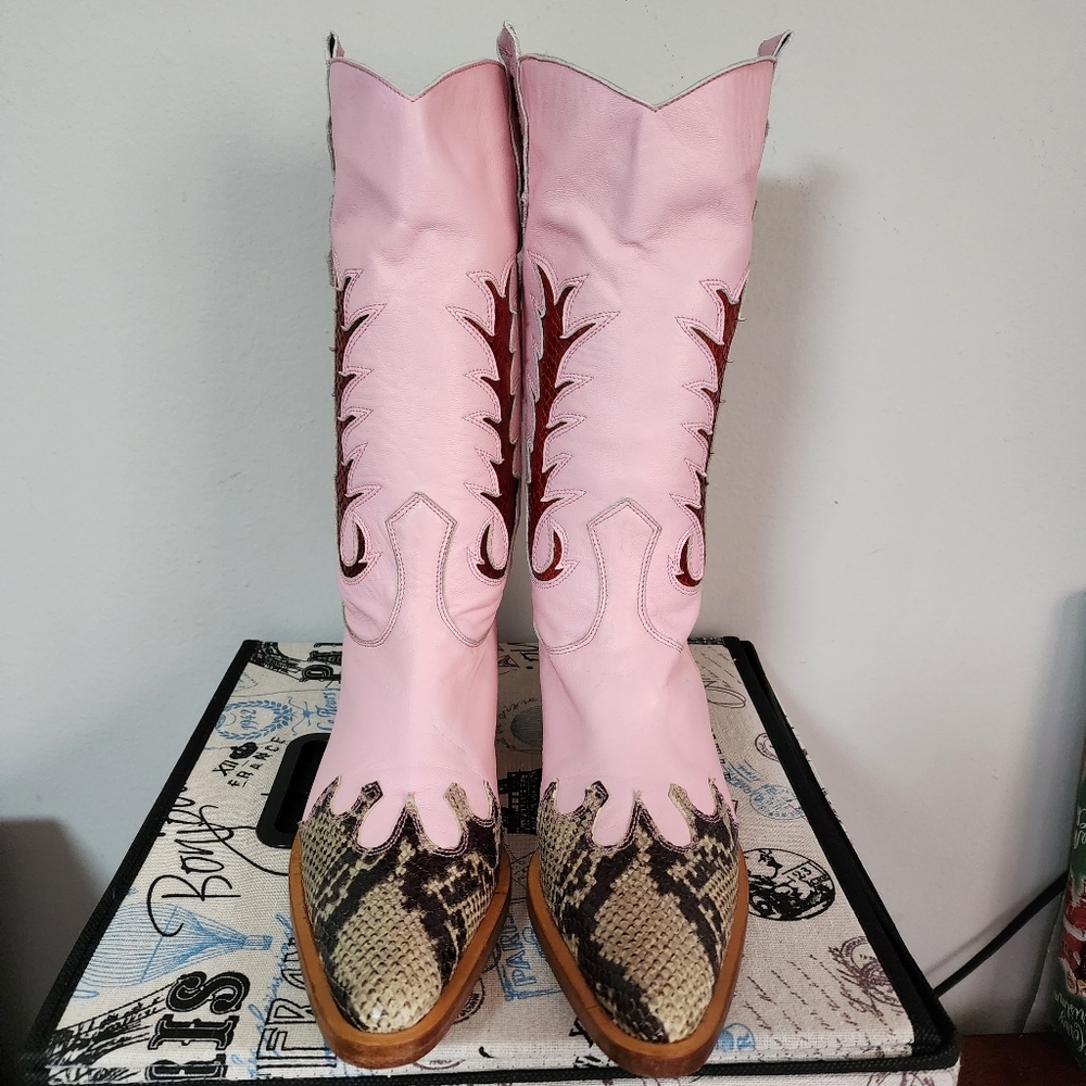 Woman's cowgirl boots